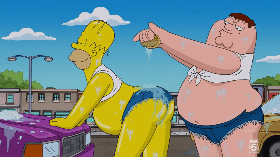 Homer a Family Guy si mytí aut umí vychutnat.